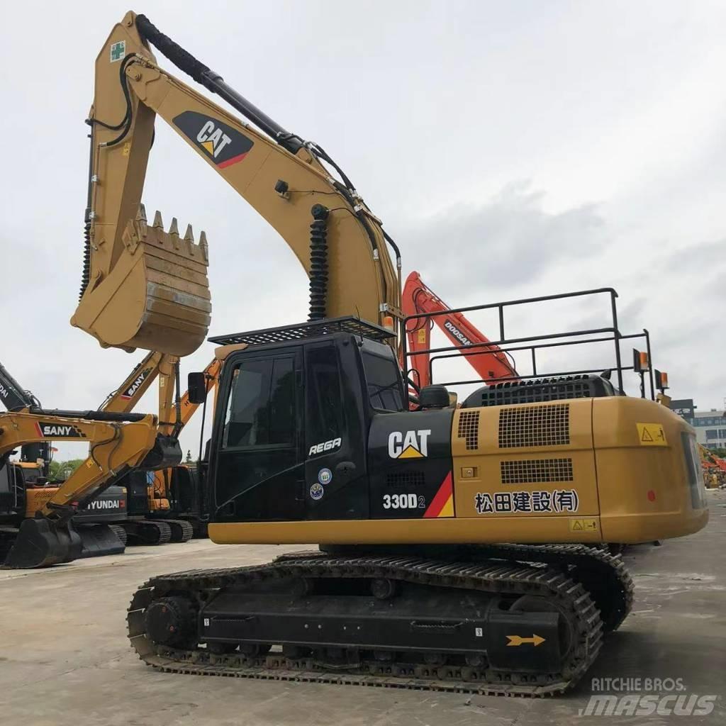 CAT 330D2L Гусеничні екскаватори