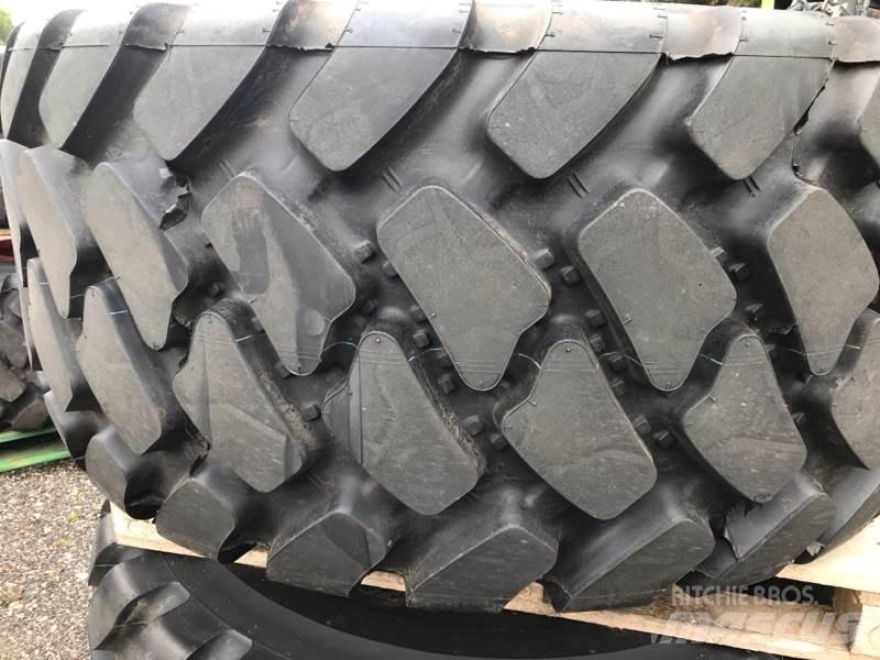 CLAAS Reifen Фронтальні навантажувачі