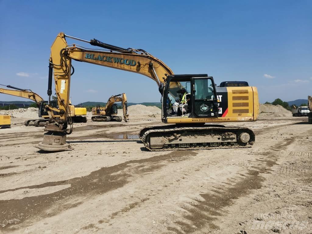 CAT 320 F Гусеничні екскаватори