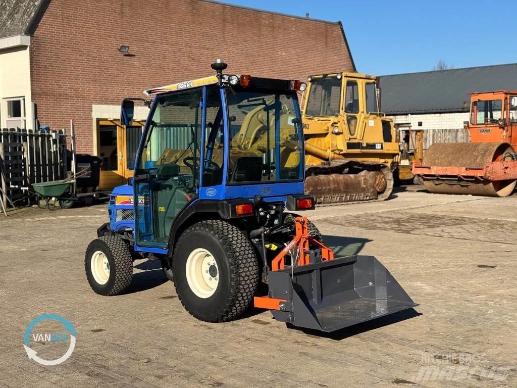Iseki TM3265HR Трактори