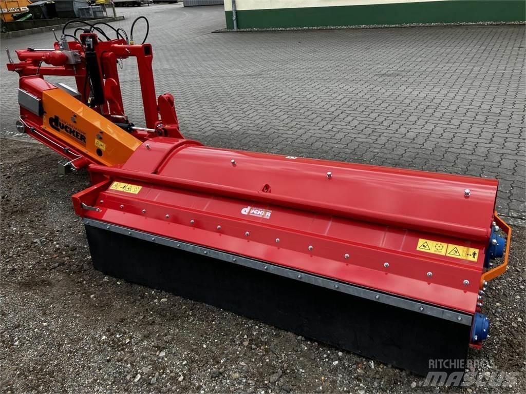 Dücker USM-21 Газонні і лукові косилки