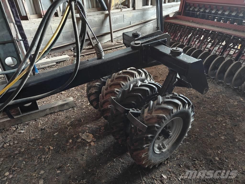 Junkkari 4000s Комбіновані сівалки