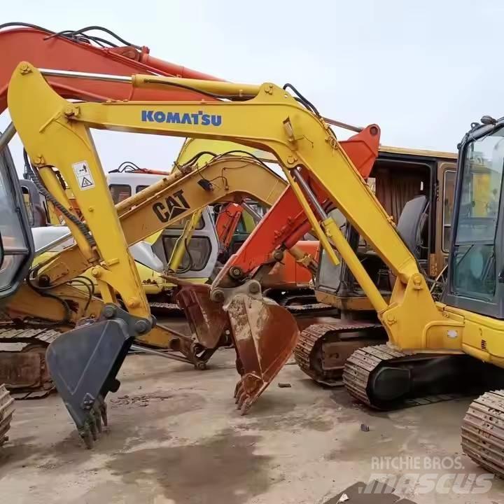 Komatsu PC55MR Міні-екскаватори < 7т