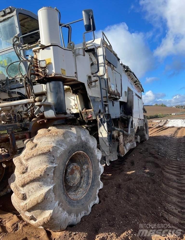 Wirtgen WR2500SK Ресайклери