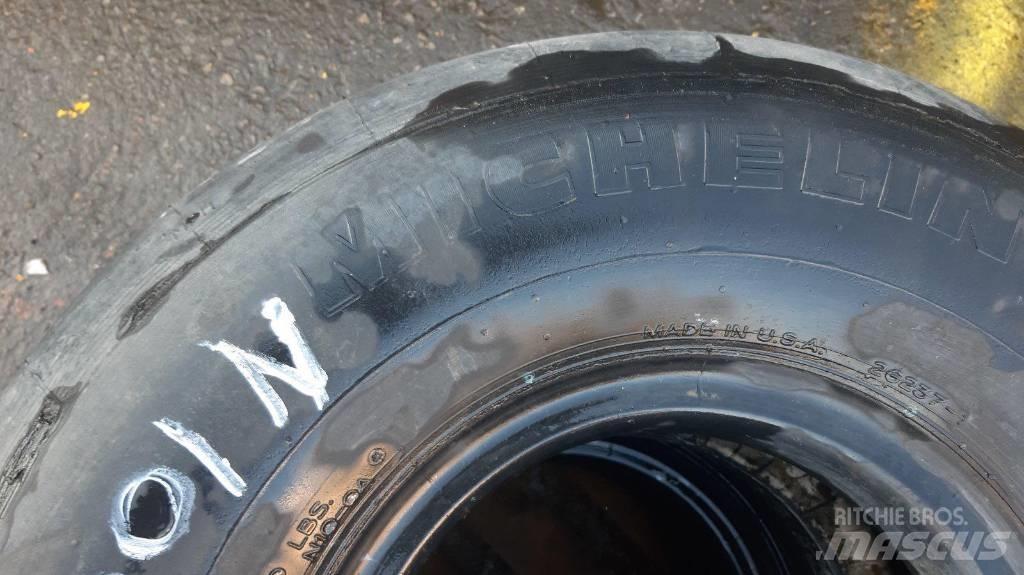 Michelin H 31X130-12 Шини