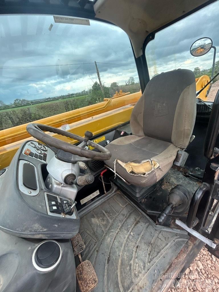 JCB 535-95 Телескопічний навантажувач