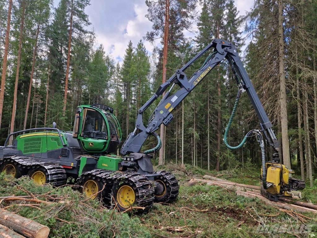 John Deere 1170 G Харвестери