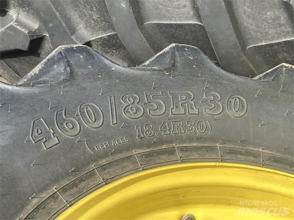 BKT 460/85R30 Колеса