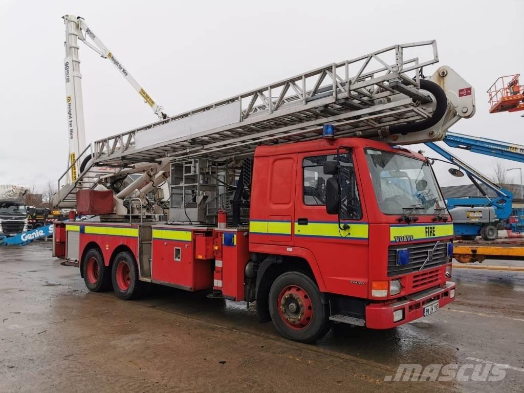 Bronto 28-2-T1 Автовишки на базі вантажівки
