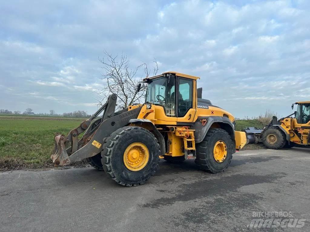 Volvo L120 H Фронтальні навантажувачі