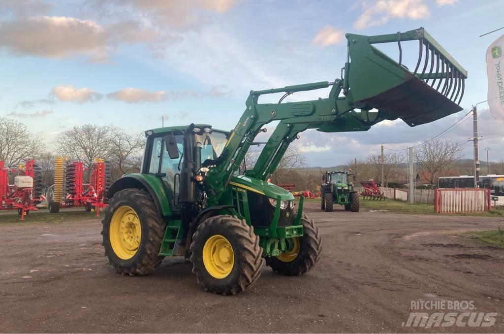 John Deere 6120M Трактори