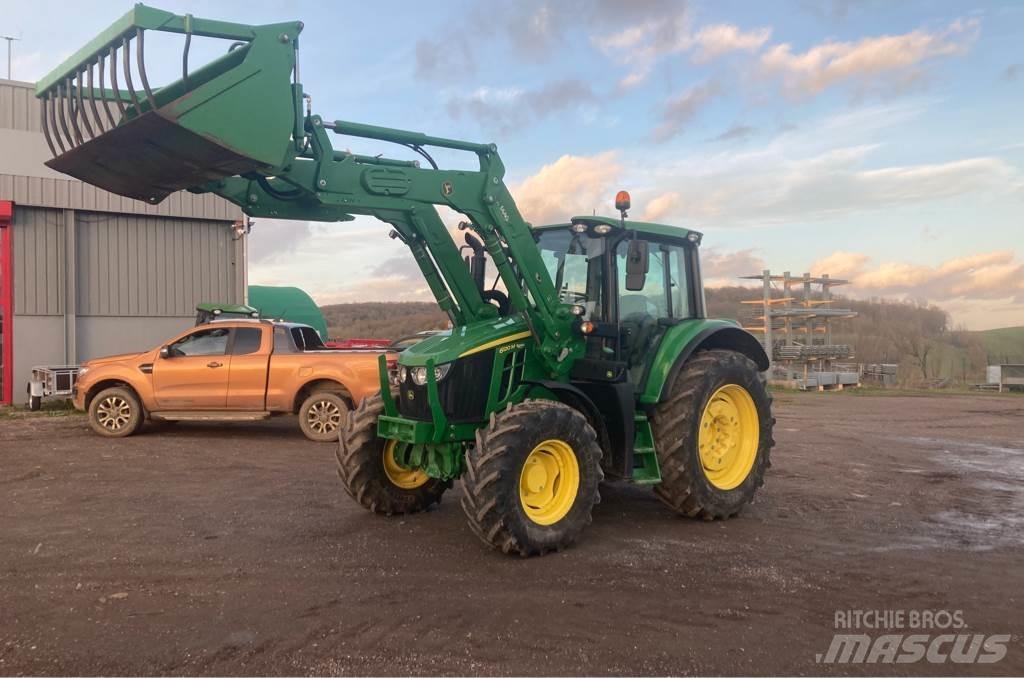 John Deere 6120M Трактори