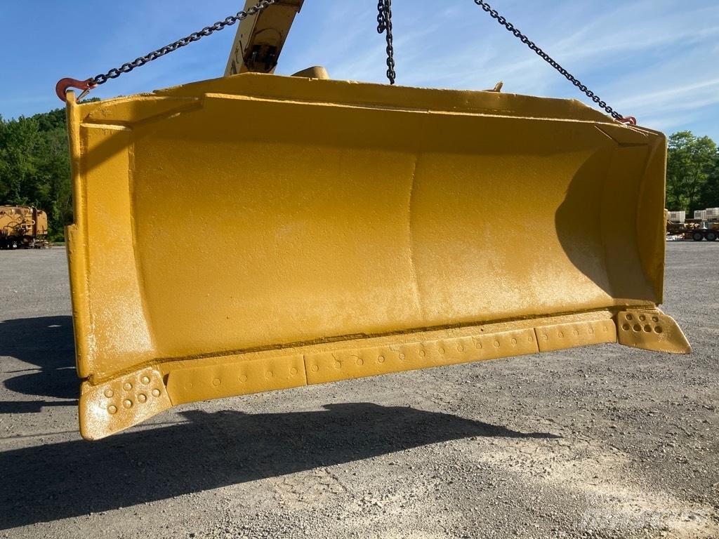 CAT D9T SU Blade Леміші