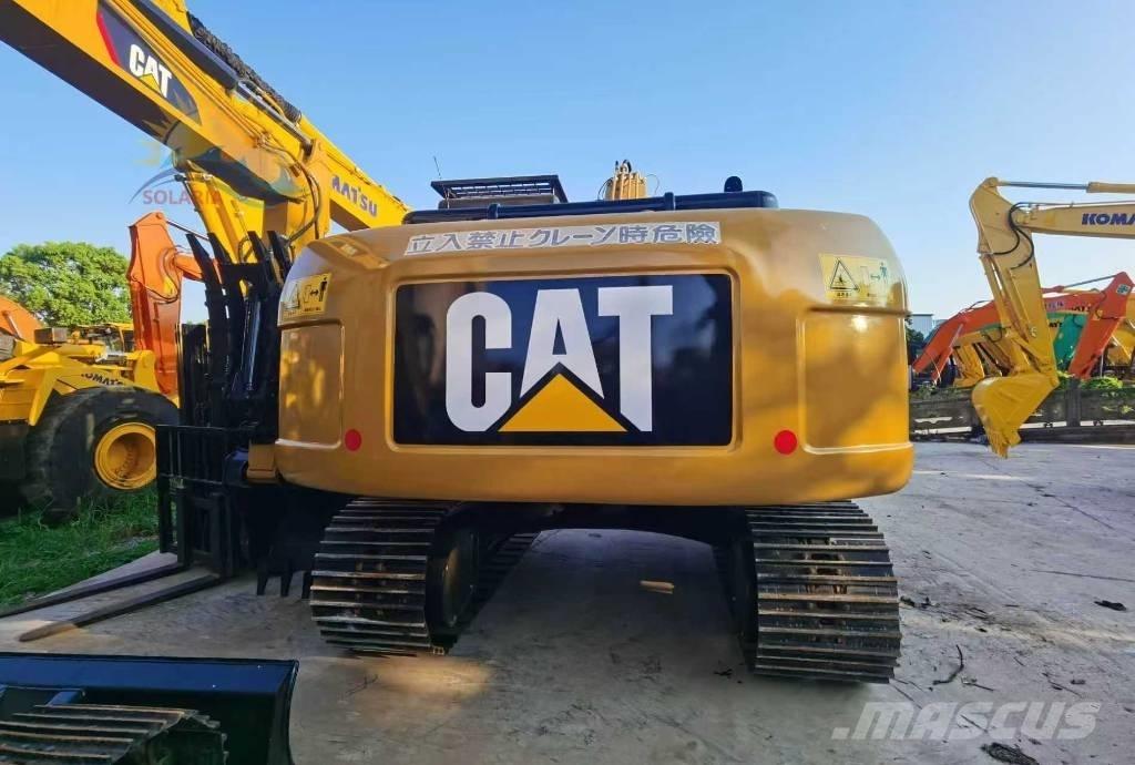 CAT 320d2 Гусеничні екскаватори