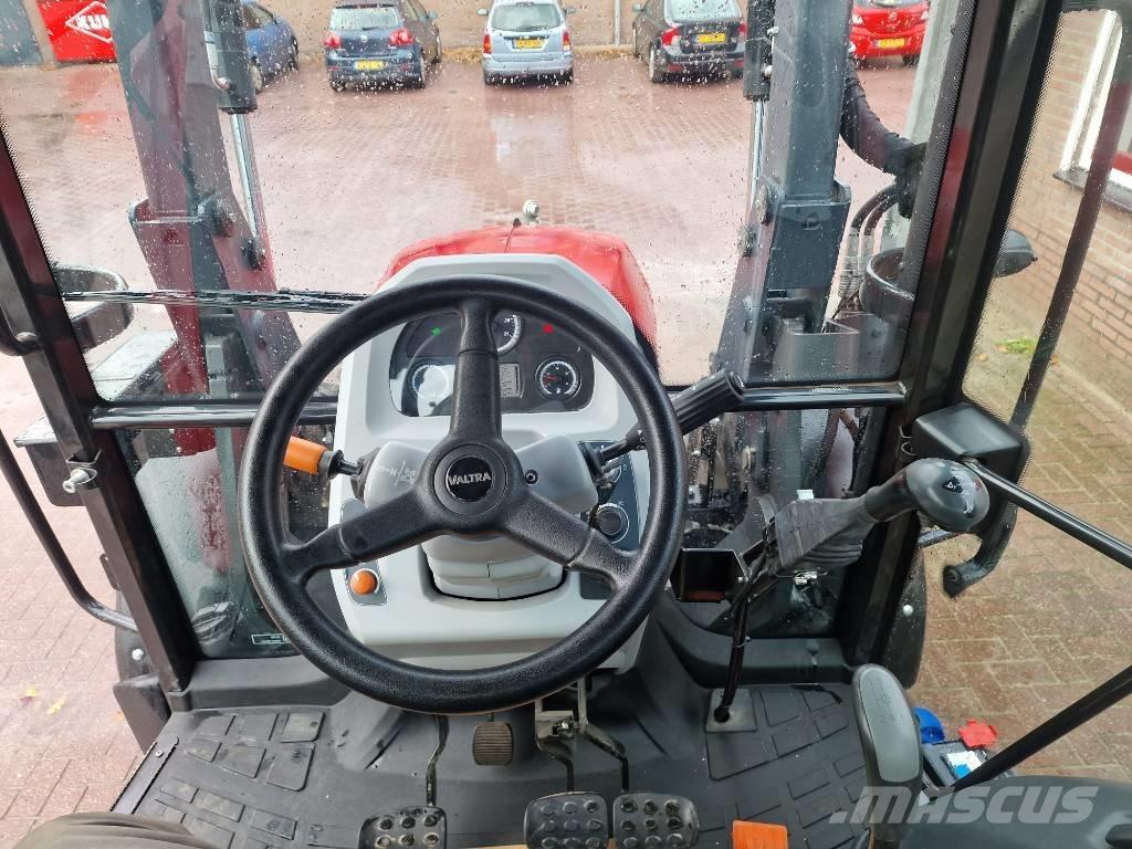 Valtra A 94 Трактори