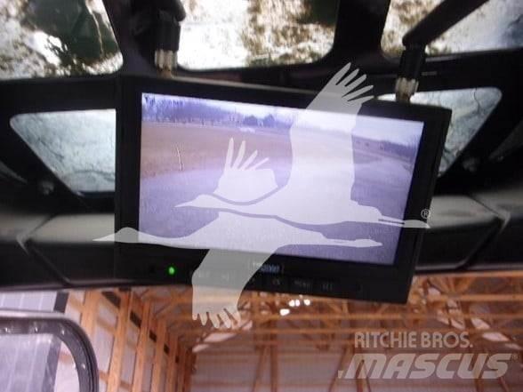 Bobcat T870 Міні-навантажувачі