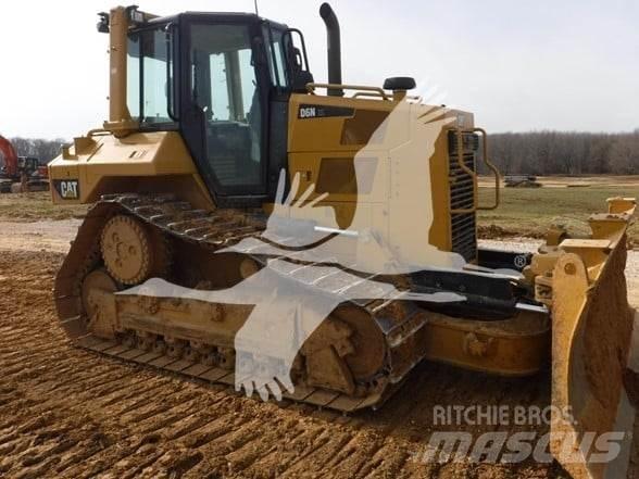 CAT D6N XL Гусеничні бульдозери
