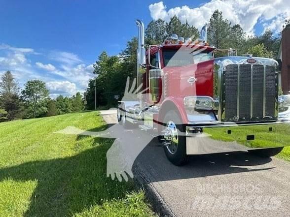 Peterbilt 389 Тягачі