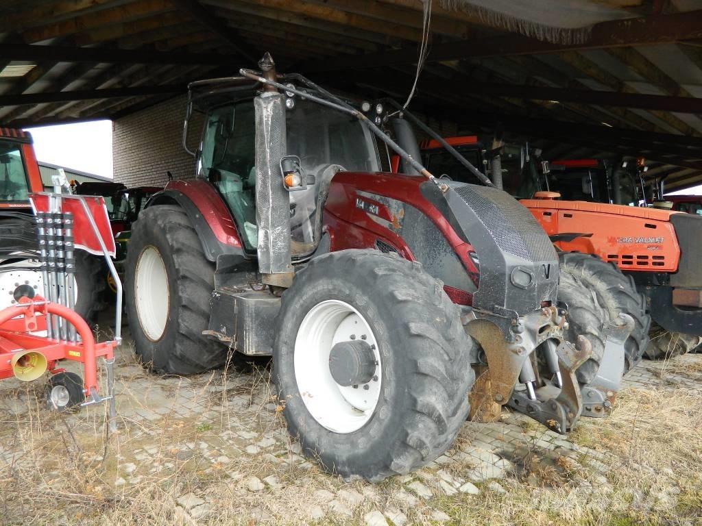 Valtra T 234 V Трактори