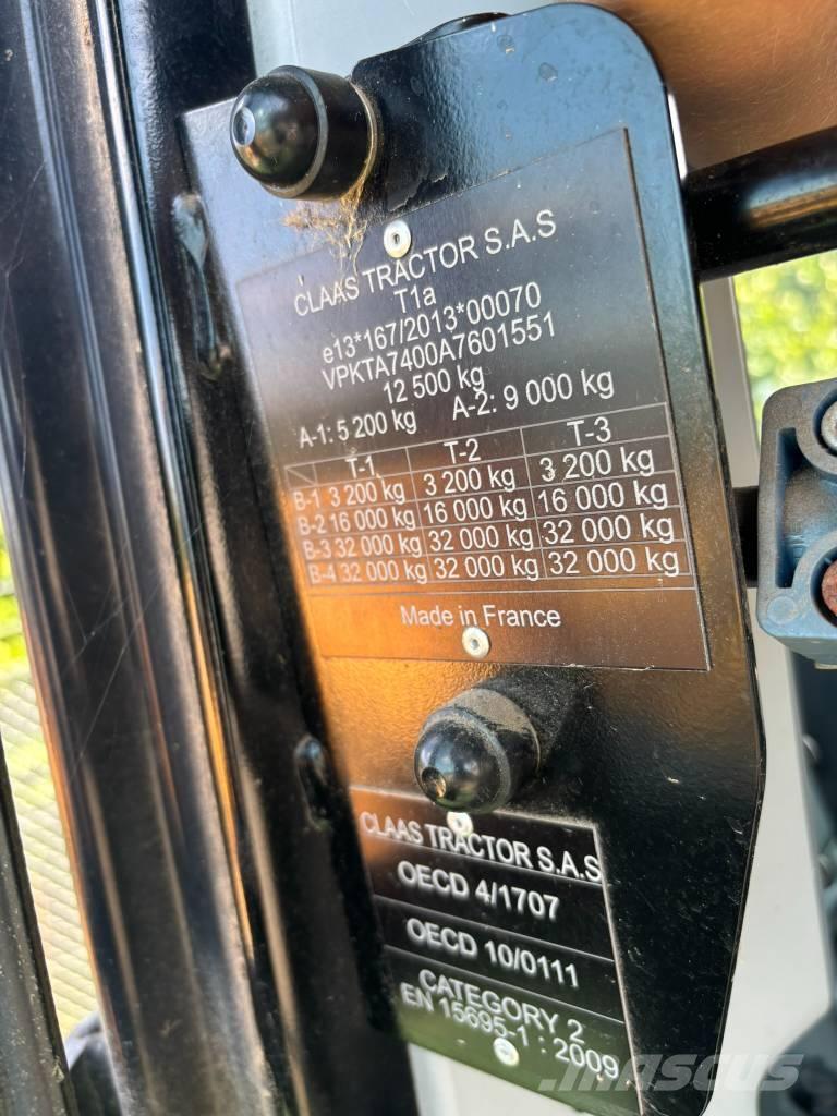 CLAAS Arion 650 CIS Трактори