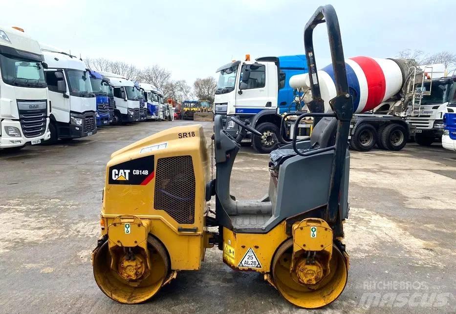 CAT CB 14 B Котки тротуарні