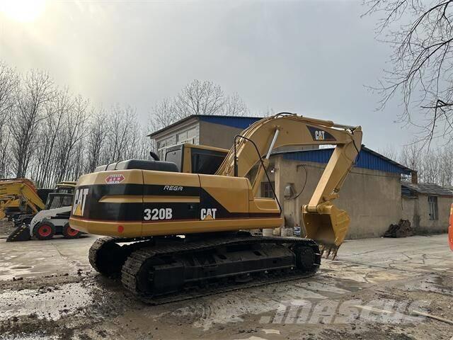 CAT 320B Гусеничні екскаватори