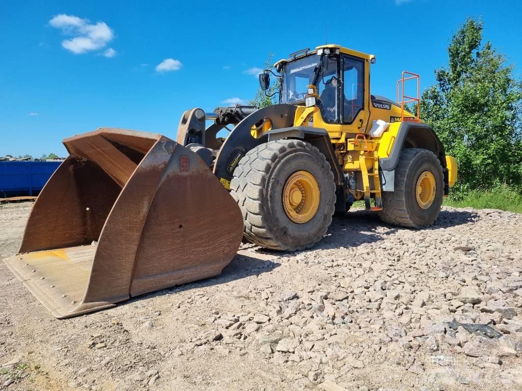 Volvo L 260 H Фронтальні навантажувачі
