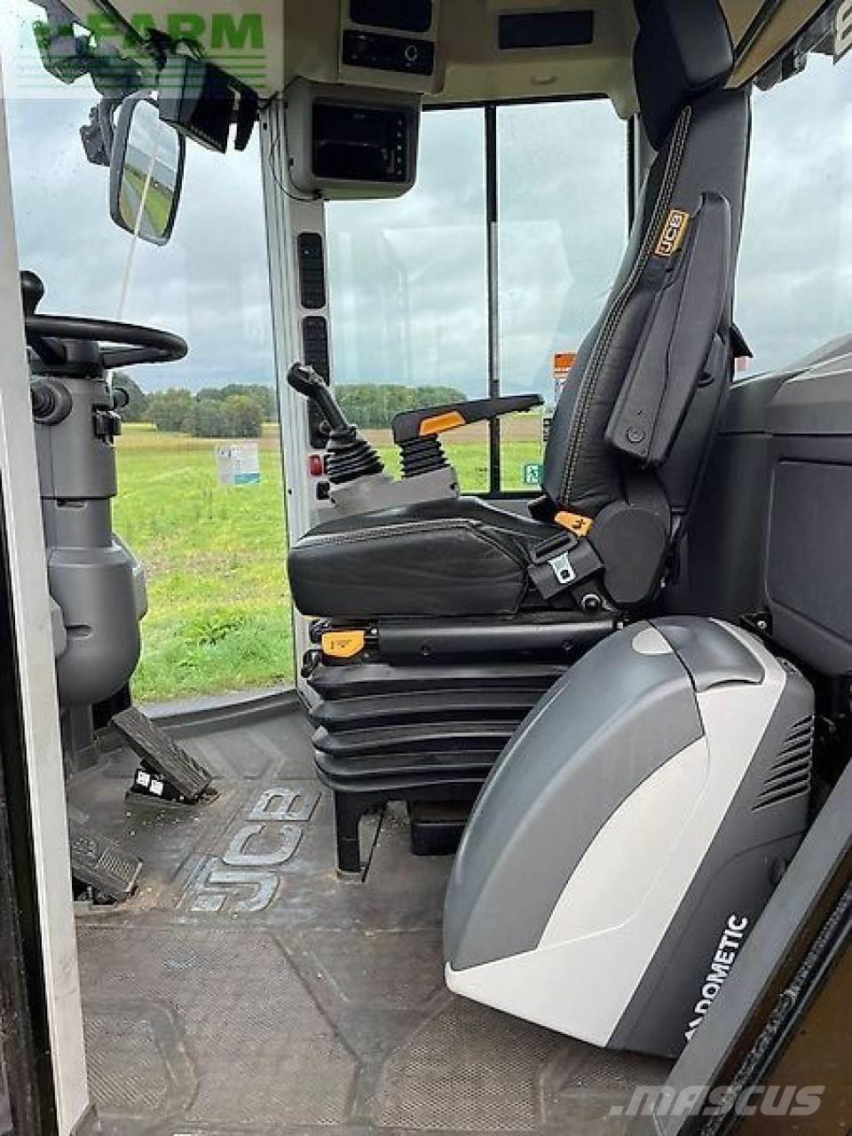 JCB 427 agri Міні-екскаватори < 7т