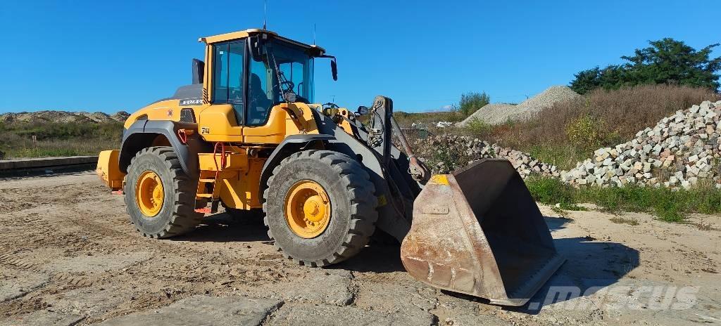 Volvo L 120 H Фронтальні навантажувачі