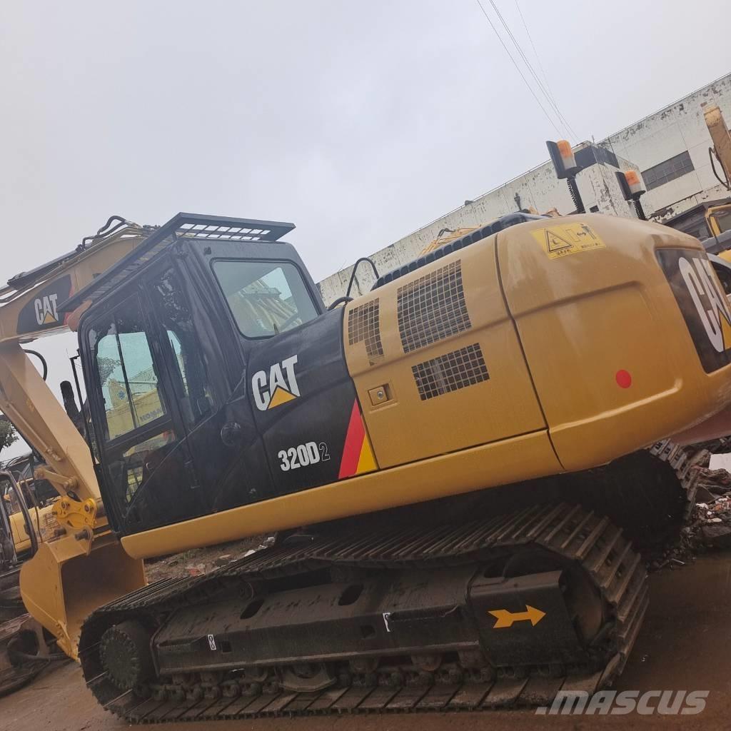 CAT 320 D Гусеничні екскаватори