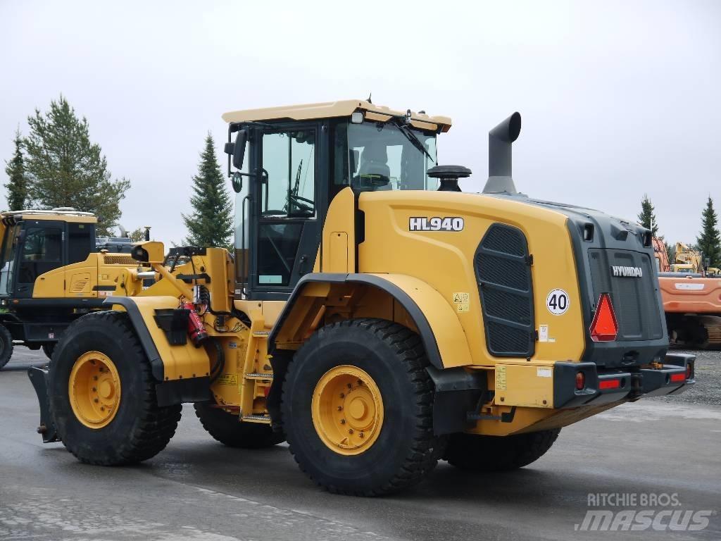 Hyundai HL 940 Фронтальні навантажувачі