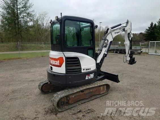 Bobcat E 26 Міні-екскаватори < 7т