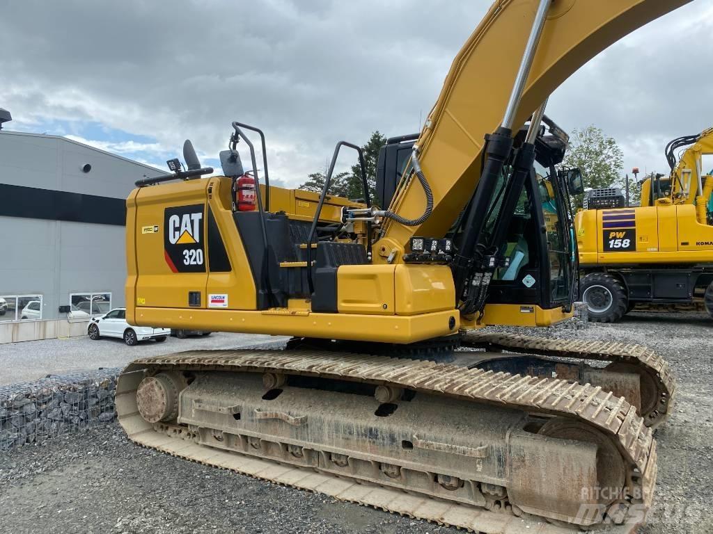CAT 320 Гусеничні екскаватори
