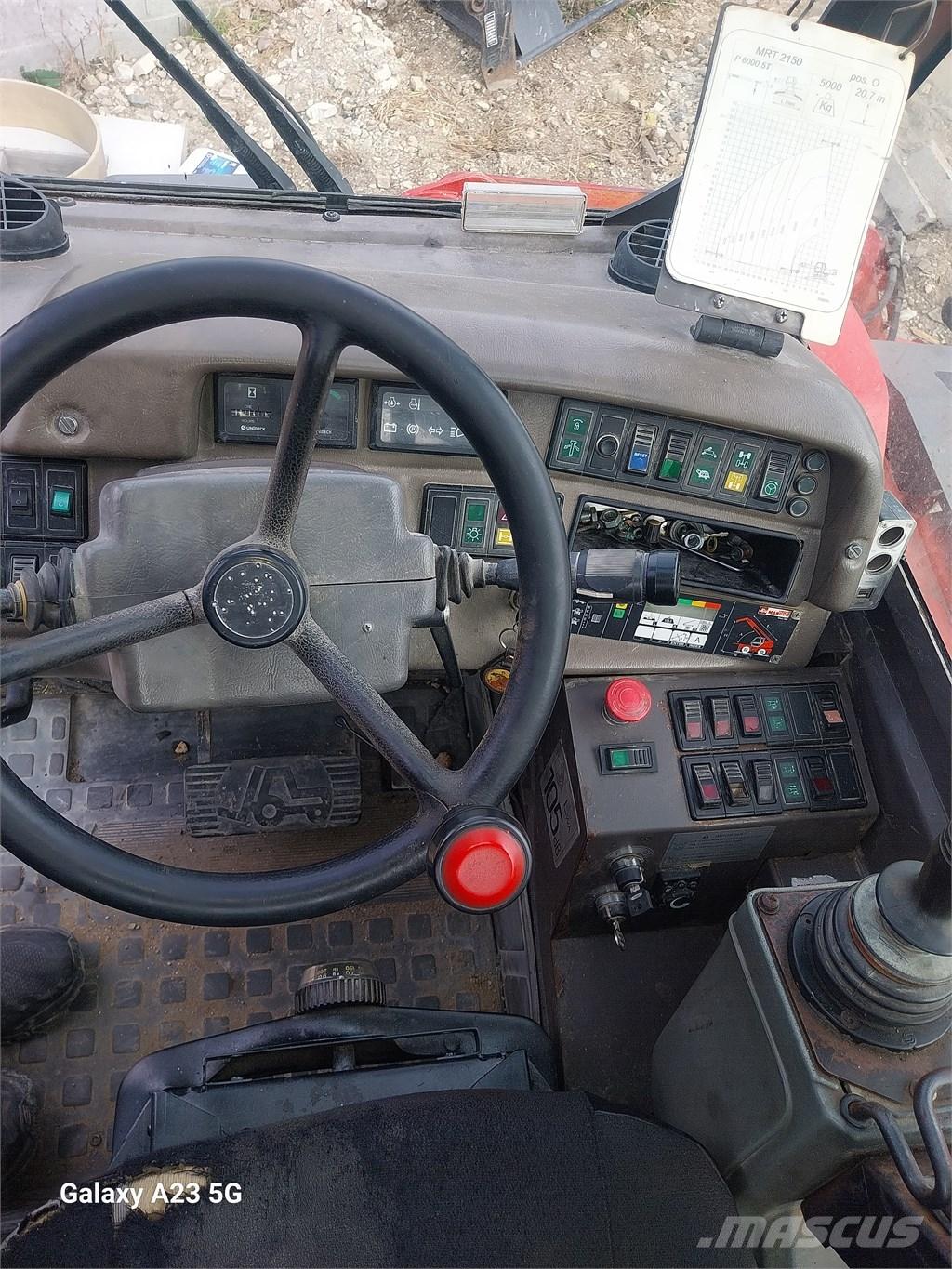 Manitou MRT 2150 M Телескопічні навантажувачі