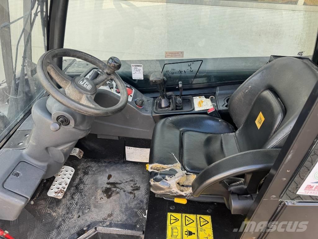 JCB TLT 30 D Дизельні навантажувачі