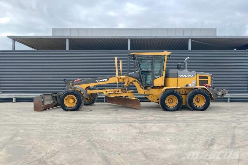 Volvo G 930R Грейдери