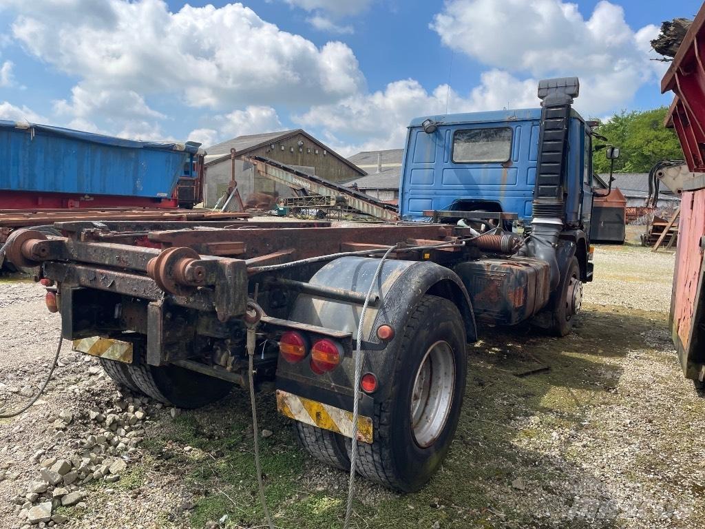 Scania 82M Контейнеровози