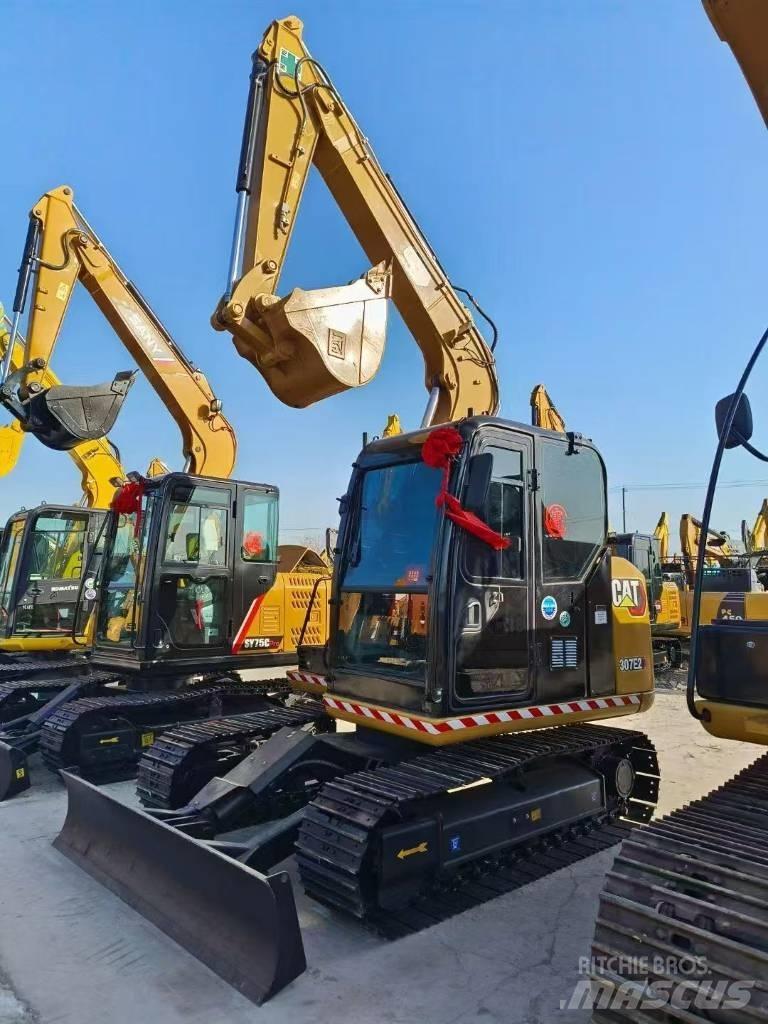 CAT 307E Гусеничні екскаватори