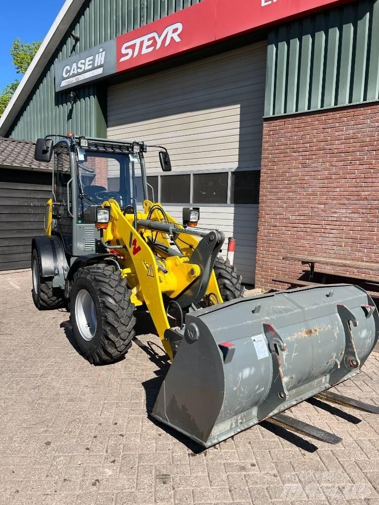 Wacker Neuson WL 44 Фронтальні навантажувачі