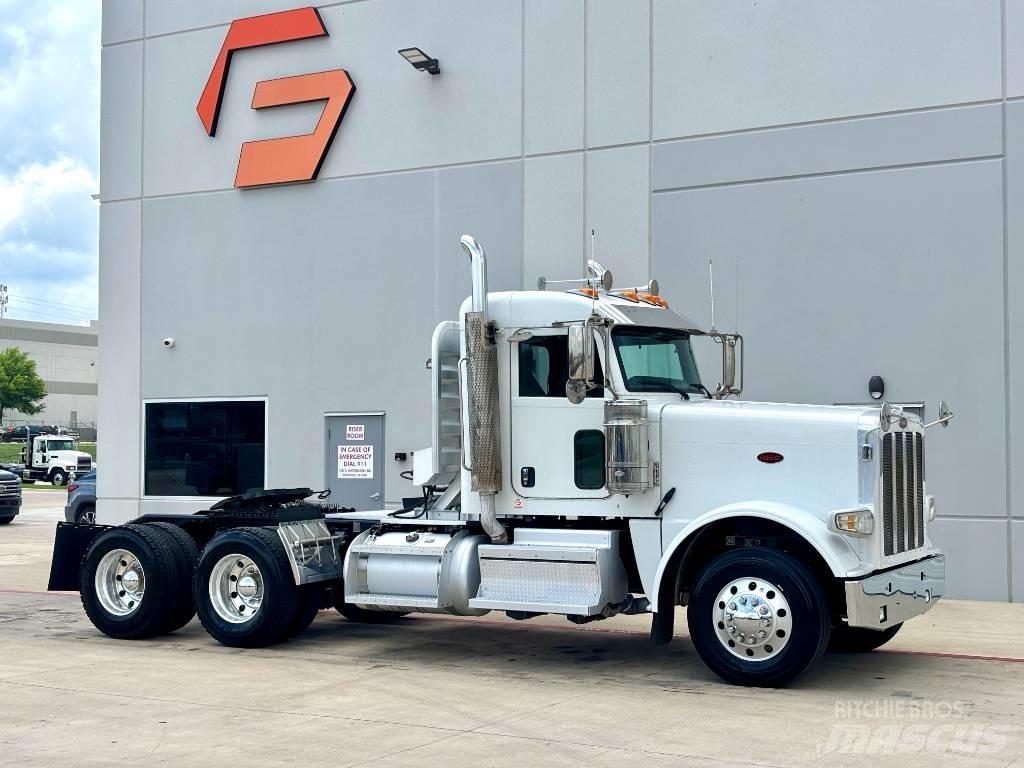 Peterbilt 389 Тягачі