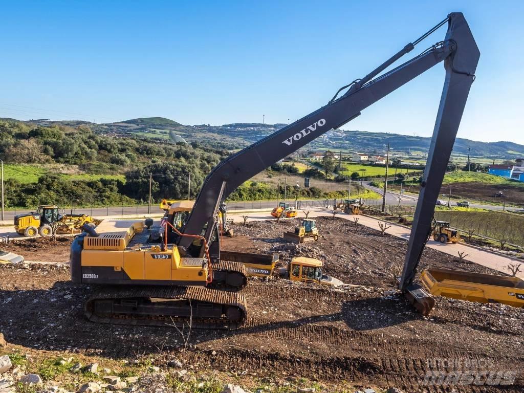 Volvo EC 250 D Гусеничні екскаватори