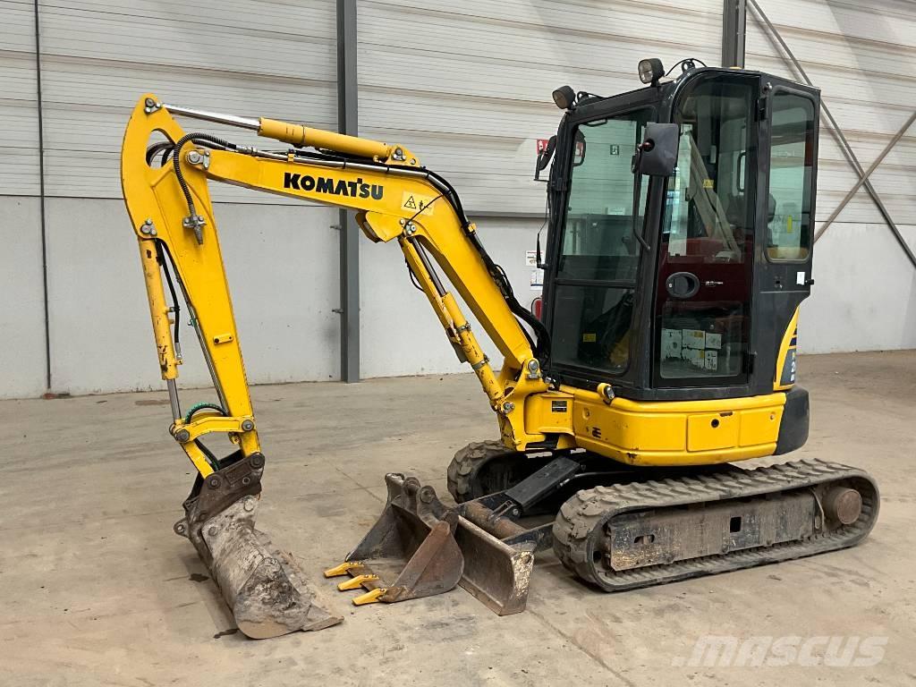 Komatsu PC 26 MR-3 Міні-екскаватори < 7т