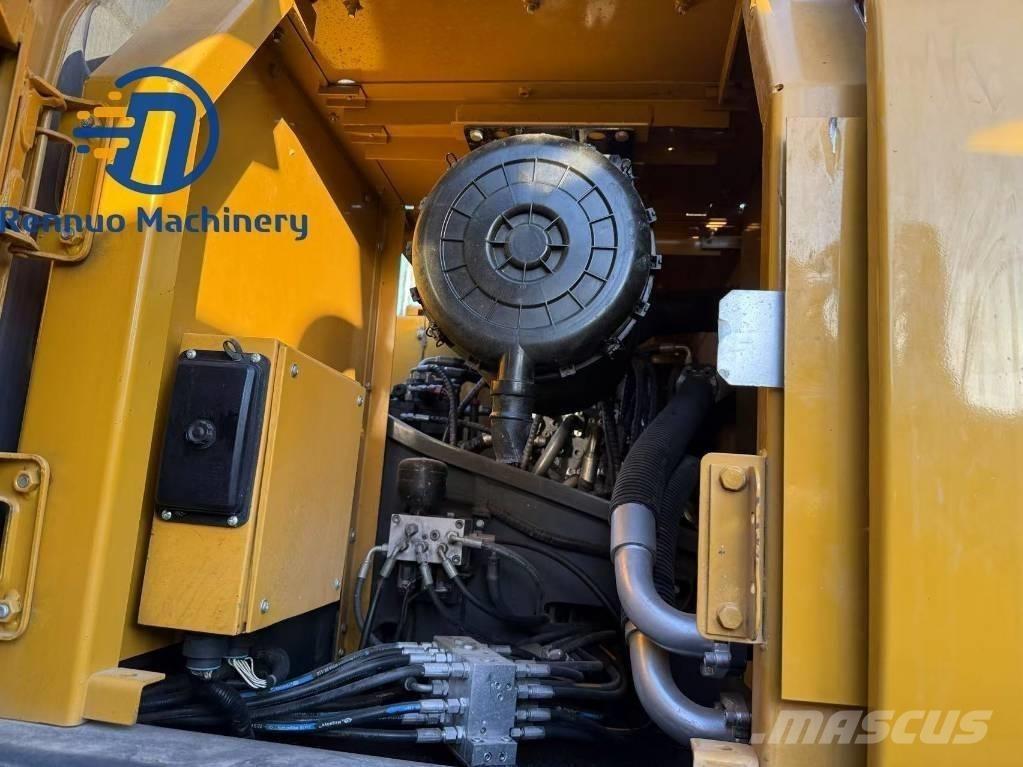 XCMG XE 305DK Гусеничні екскаватори