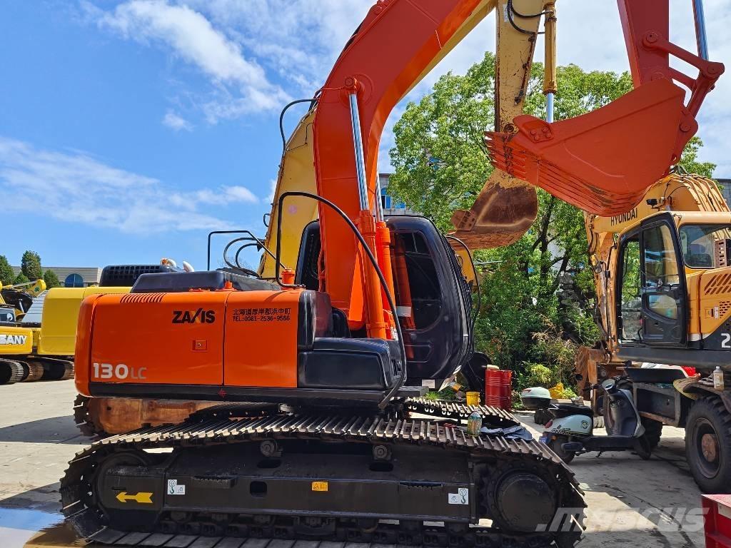 Hitachi ZX 130 LC Гусеничні екскаватори
