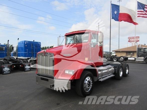 Kenworth T800 Тягачі