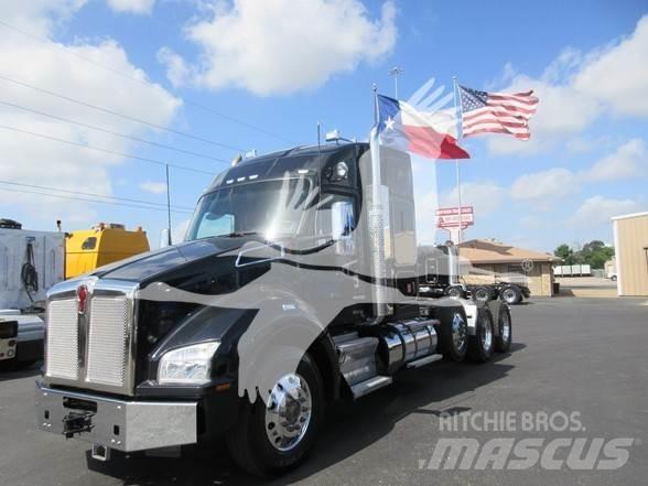 Kenworth T880 Тягачі