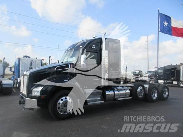 Kenworth T880 Тягачі