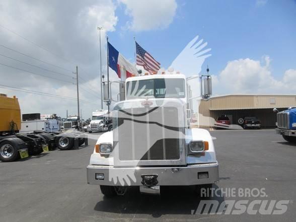 Peterbilt 367 Тягачі