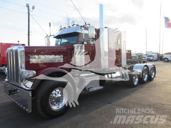 Peterbilt 389 Тягачі