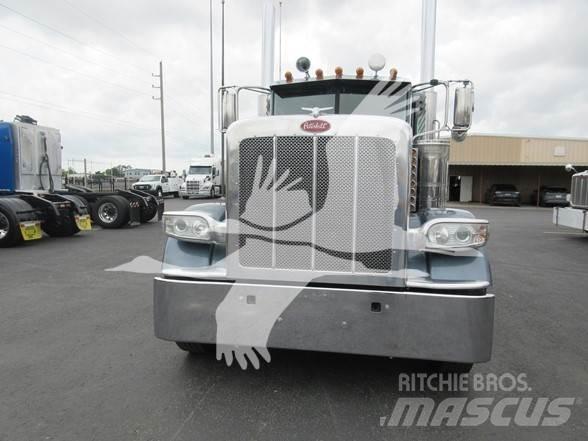Peterbilt 389 Тягачі